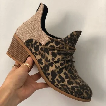 2022 Модни дамски обувки; непромокаеми ботуши на нисък ток с остър пръсти; обувки с леопардовым принтом; дамски есен-зима ежедневни ботильоны 35-43
