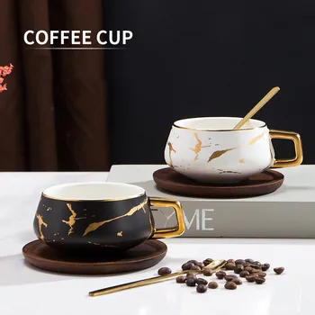 Модерна и лесна чашата за кафе, керамична чаша със златист мрамор, керамика чаша за закуска, чаша за овесени ядки, чаша за чай с мляко, чаша с лъжица, основен набор, Чаша