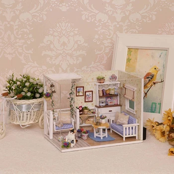 2021 НОВА Кукла направи си САМ Мебели Миниатюрен 3D Дървен Миниатюрен Куклена Къща Играчки За Деца Подаръци За Рожден Ден Casa Дневник Коте