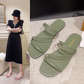 Прости и универсални Обикновена сандали и чехли за жени връхни дрехи 2022 Нови Летни Обикновена обувки на плоска подметка с квадратни пръсти