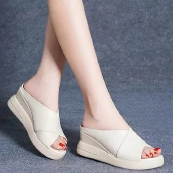 2022 Нови односложные сандали с маффинами на дебела подметка, дамски градинска дрехи, универсални обикновена сандали на танкетке с рибено уста