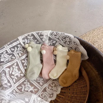 Бебешки сладки Чорапи с pom-помераните За Момичета, Обикновена Прости Меки Чорапи За Малки Момчета, Чорапи до средата на прасците От изкуствена Кожа кадифе, Памучни Трикотажни Чорапи За Деца